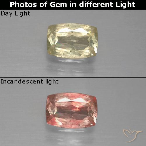 0.90ct Natural Amarelo Dourado Claro Diásporo com mudança de cor, Almofada, SI