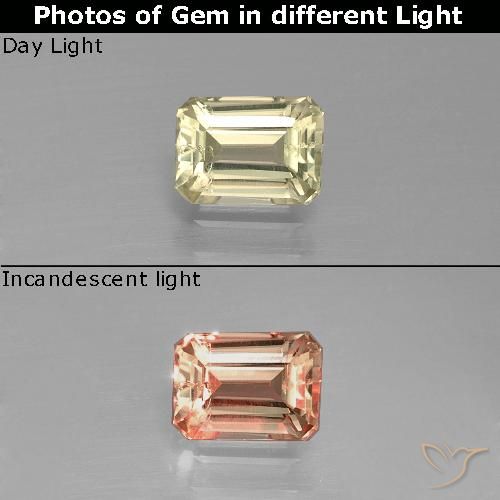 0.79ct Natural Amarelo Muito Pálido Diásporo com mudança de cor, Corte Esmeralda, VS
