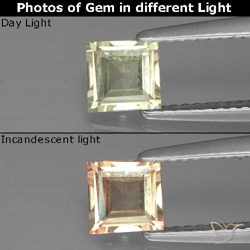0.68ct Natural Amarelo Muito Pálido Diásporo com mudança de cor, Quadrado, VS-SI