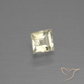 Diásporo com mudança de cor Amarelo Muito Pálido Natural 0.60ct, Quadrado, VS-SI