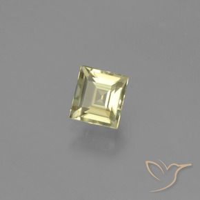 Diásporo com mudança de cor Luz amarela Natural 0.55ct, Quadrado, VVS-VS