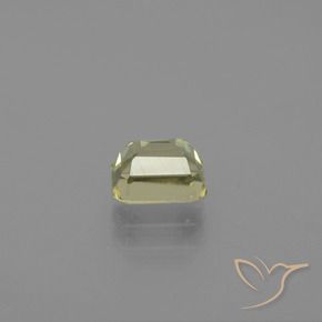 Diásporo com mudança de cor Amarelo muito claro Natural 0.94ct, Corte Octógono / Esmeralda, VVS-VS