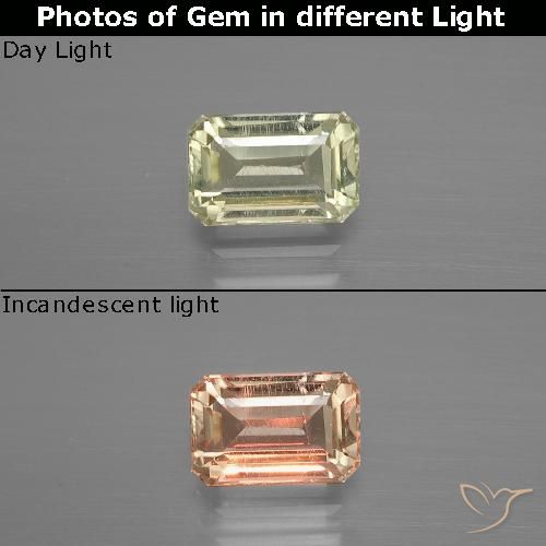 1.17ct Natural Luz amarela Diásporo com mudança de cor, Corte Esmeralda, VS-SI