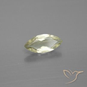 Diásporo com mudança de cor Luz amarela Natural 0.92ct, Marquesa, VS-SI