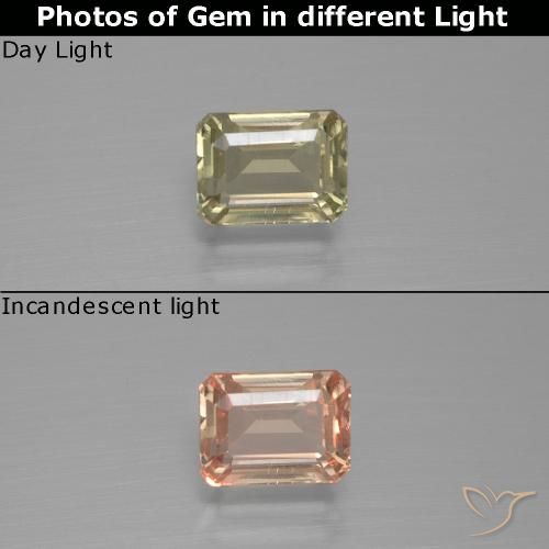 1.23ct Natural Amarelo acastanhado Diásporo com mudança de cor, Corte Esmeralda, VS
