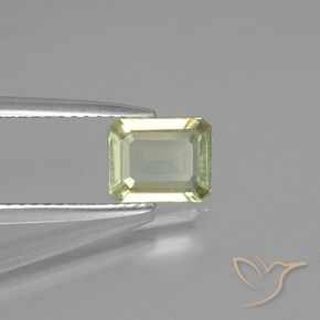 Diásporo com mudança de cor Amarelo claro Natural 0.90ct, Corte Octógono / Esmeralda, VVS-VS