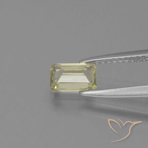 Diásporo com mudança de cor Luz amarela Natural 0.82ct, Corte Octógono / Esmeralda, VVS-VS