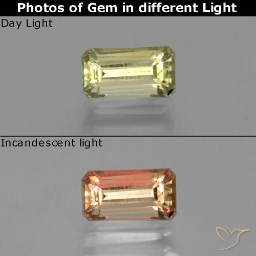 1.40ct Natural amarelo quente Diásporo com mudança de cor, Corte Esmeralda, VS