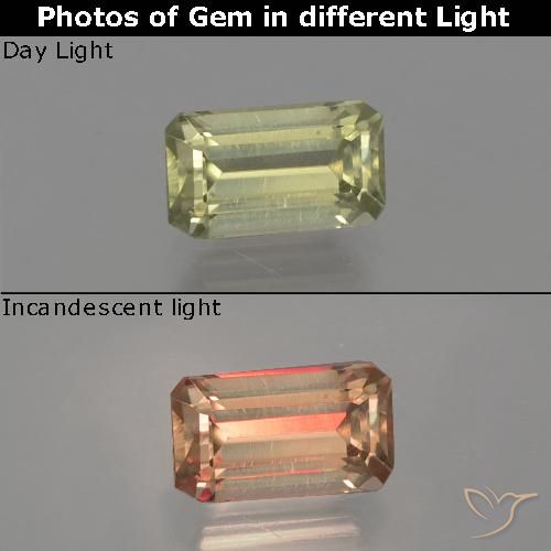 1.05ct Natural Amarelo verde Diásporo com mudança de cor, Corte Esmeralda, VVS-VS