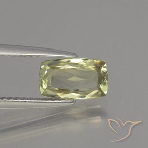 Diasporo de mudança de cor amarelo natural 1,15ct, almofada cortada, VVS-VS