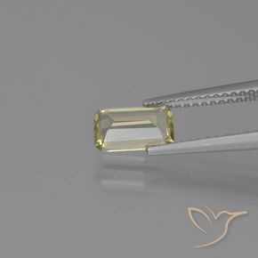 Diásporo com mudança de cor amarelo bege Natural 0.91ct, Corte Octógono / Esmeralda, VVS-VS