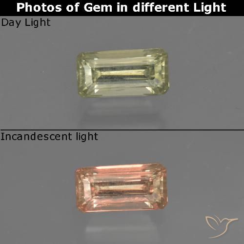 0.72ct Natural Amarelo verde Diásporo com mudança de cor, Corte Esmeralda, VS