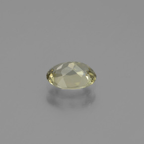 Diasporo de mudança de cor mudança de cor natural 0,93ct, corte oval, VS