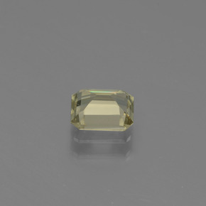 Diasporo de mudança de cor multicolorido natural 0,88ct, corte esmeralda, VVS-VS