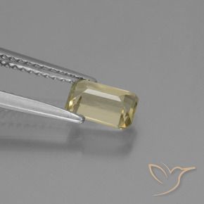 Diásporo com mudança de cor Luz amarela Natural 0.97ct, Corte Octógono / Esmeralda, VS