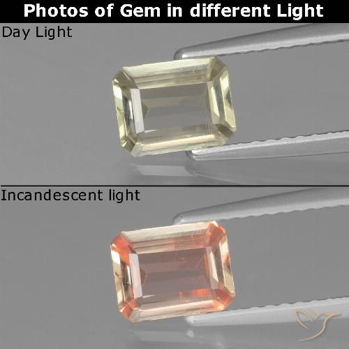 0.80ct Natural amarelo bege Diásporo com mudança de cor, Corte Esmeralda, VVS-VS