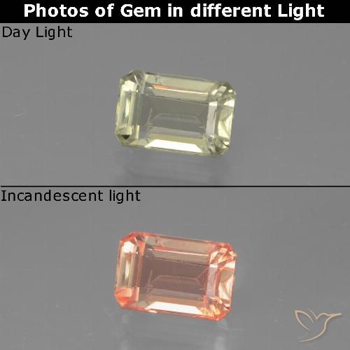 0.98ct Natural Amarelo Muito Pálido Diásporo com mudança de cor, Corte Esmeralda, VVS-VS