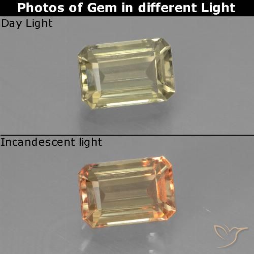 1.00ct Natural Luz amarela Diásporo com mudança de cor, Corte Esmeralda, VVS-VS