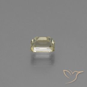 Diásporo com mudança de cor Amarelo Muito Pálido Natural 0.83ct, Corte Octógono / Esmeralda, VVS-VS