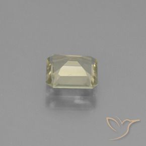 Diásporo com mudança de cor Amarelo Muito Pálido Natural 0.95ct, Corte Octógono / Esmeralda, VS