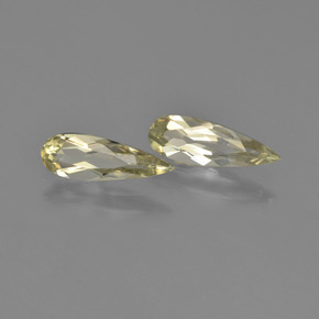 Pedras preciosas de Diásporo com mudança de cor verde para rosa natural de 1.54 ct, Formato de pêra, VVS