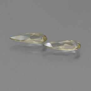 Pedras preciosas de Diásporo com mudança de cor verde para rosa natural de 1.54 ct, Formato de pêra, VVS