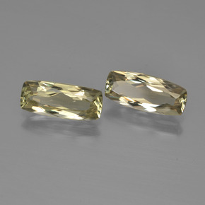 Pedras preciosas de diasporo de mudança de cor amarelo natural de 2,61 ct, almofada cortada, VVS