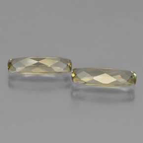 Pedras preciosas de diasporo de mudança de cor amarelo natural de 2,78 ct, almofada cortada, VVS