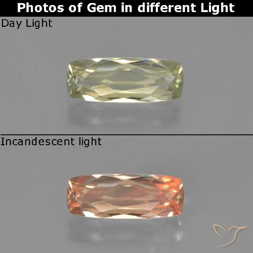 1.07ct Natural Amarelo Dourado Muito Claro Diásporo com mudança de cor, Almofada, VVS