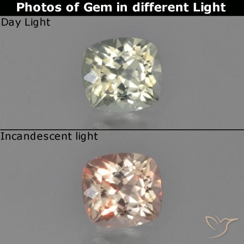 0.76ct Natural Amarelo claro Diásporo com mudança de cor, Almofada, VS