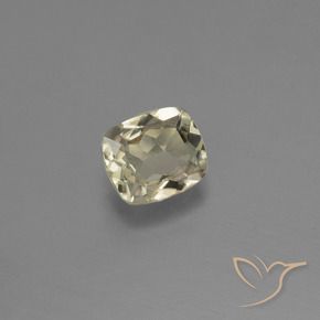 Diásporo com mudança de cor Amarelo Dourado Muito Claro Natural 0.62ct, Almofada, VVS