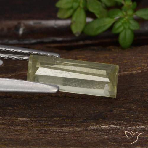 Diásporo com mudança de cor Amarelo muito claro Natural 1.05ct, baguete, VS