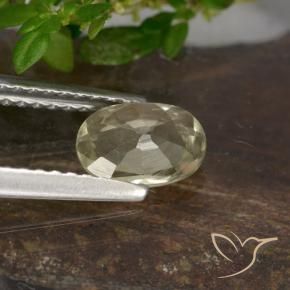 Diásporo com mudança de cor Amarelo muito claro Natural 0.66ct, oval, VVS-VS