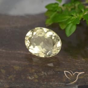 Diásporo com mudança de cor Amarelo Muito Pálido Natural 0.84ct, oval, VVS-VS