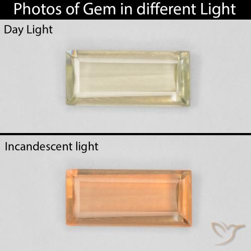 Diásporo com mudança de cor Luz amarela Natural 0.70ct, baguete, VVS-VS