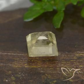 Diásporo com mudança de cor Luz amarela Natural 0.81ct, Quadrado, VS