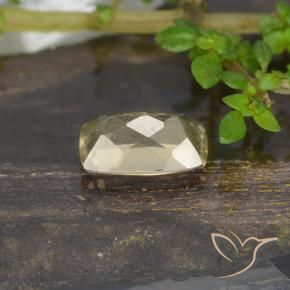 Diásporo com mudança de cor Amarelo muito claro Natural 0.82ct, Chique, VS