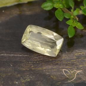 Diásporo com mudança de cor Amarelo muito claro Natural 0.78ct, Almofada, VS-SI