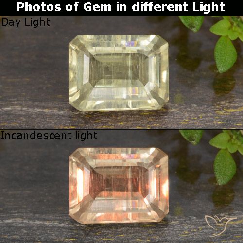 0.85ct Natural Amarelo muito claro Diásporo com mudança de cor, Corte Esmeralda, VS