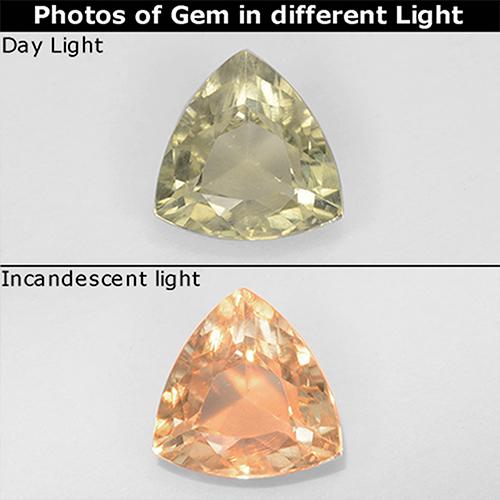 Diasporo de mudança de cor amarelo natural 0,70ct, trillion, VS