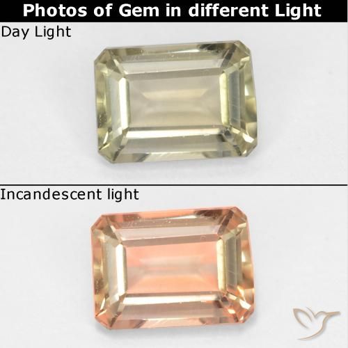 0.71ct Natural Luz amarela Diásporo com mudança de cor, Corte Esmeralda, VS