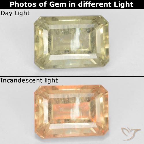 0.76ct Natural Amarelo claro Diásporo com mudança de cor, Corte Esmeralda, VS-SI