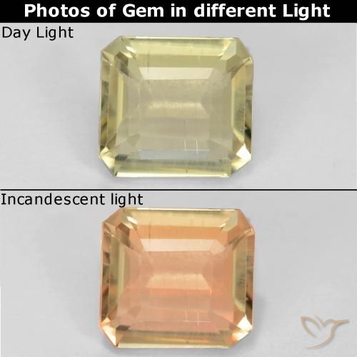 0.73ct Natural Amarelo Muito Pálido Diásporo com mudança de cor, Corte Esmeralda, VS