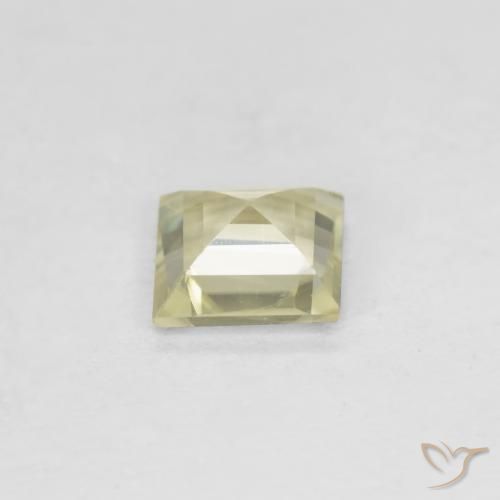 Diásporo com mudança de cor Luz amarela Natural 0.45ct, Quadrado, VS