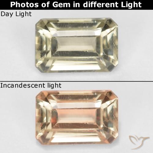 0.63ct Natural Amarelo claro Diásporo com mudança de cor, Corte Esmeralda, VS