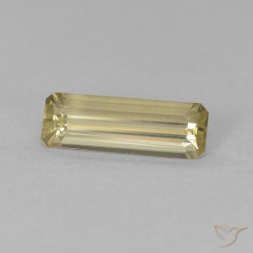 Diásporo com mudança de cor Luz amarela Natural 1.20ct, Corte Octógono / Esmeralda, VVS