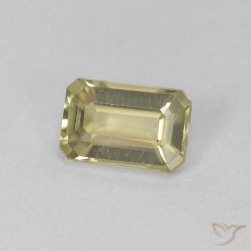 Diásporo com mudança de cor Luz amarela Natural 0.93ct, Corte Octógono / Esmeralda, VVS