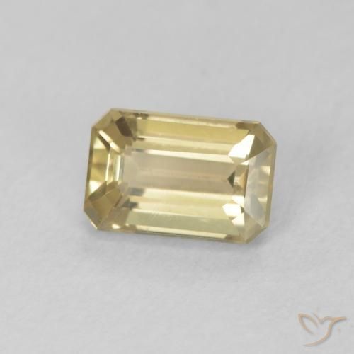 Diásporo com mudança de cor Luz amarela Natural 0.88ct, Corte Octógono / Esmeralda, VVS