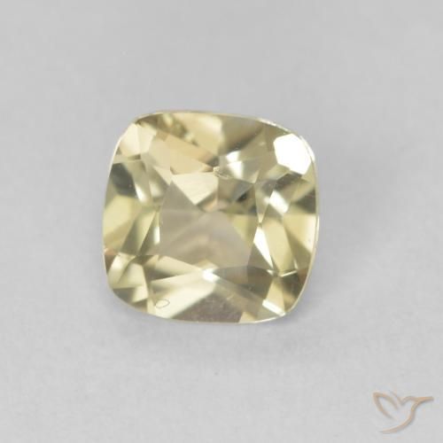 Diásporo com mudança de cor Luz amarela Natural 0.67ct, Almofada, VVS