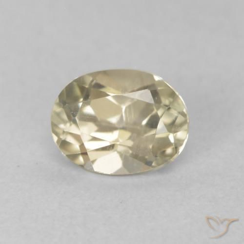 Diásporo com mudança de cor amarelo suave Natural 0.53ct, oval, VVS-VS
